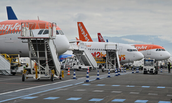 Vols réguliers miniature